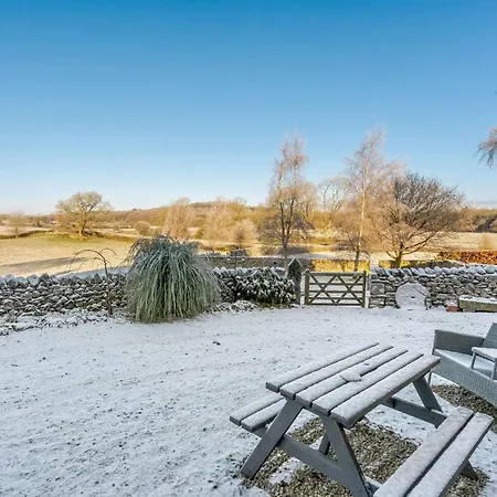 1 Bed In Arnside Silverdale 90528 Dom wakacyjny *